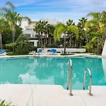 Vivi Homes - Casa Sereno - Lagoon - Pool - Garden - View Daire Estepona