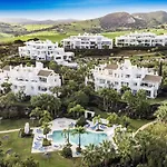 Vivi Homes - Casa Sereno - Lagoon - Pool - Garden - View