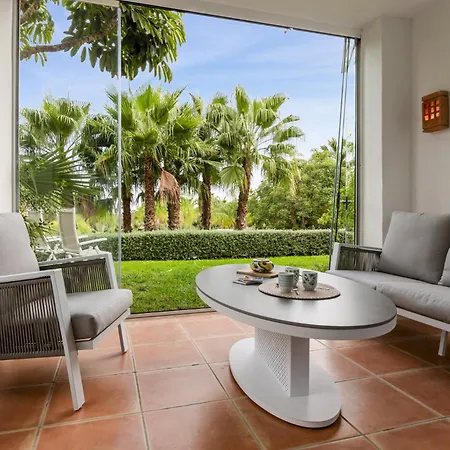Daire Vivi Homes - Casa Sereno - Lagoon - Pool - Garden - View Estepona